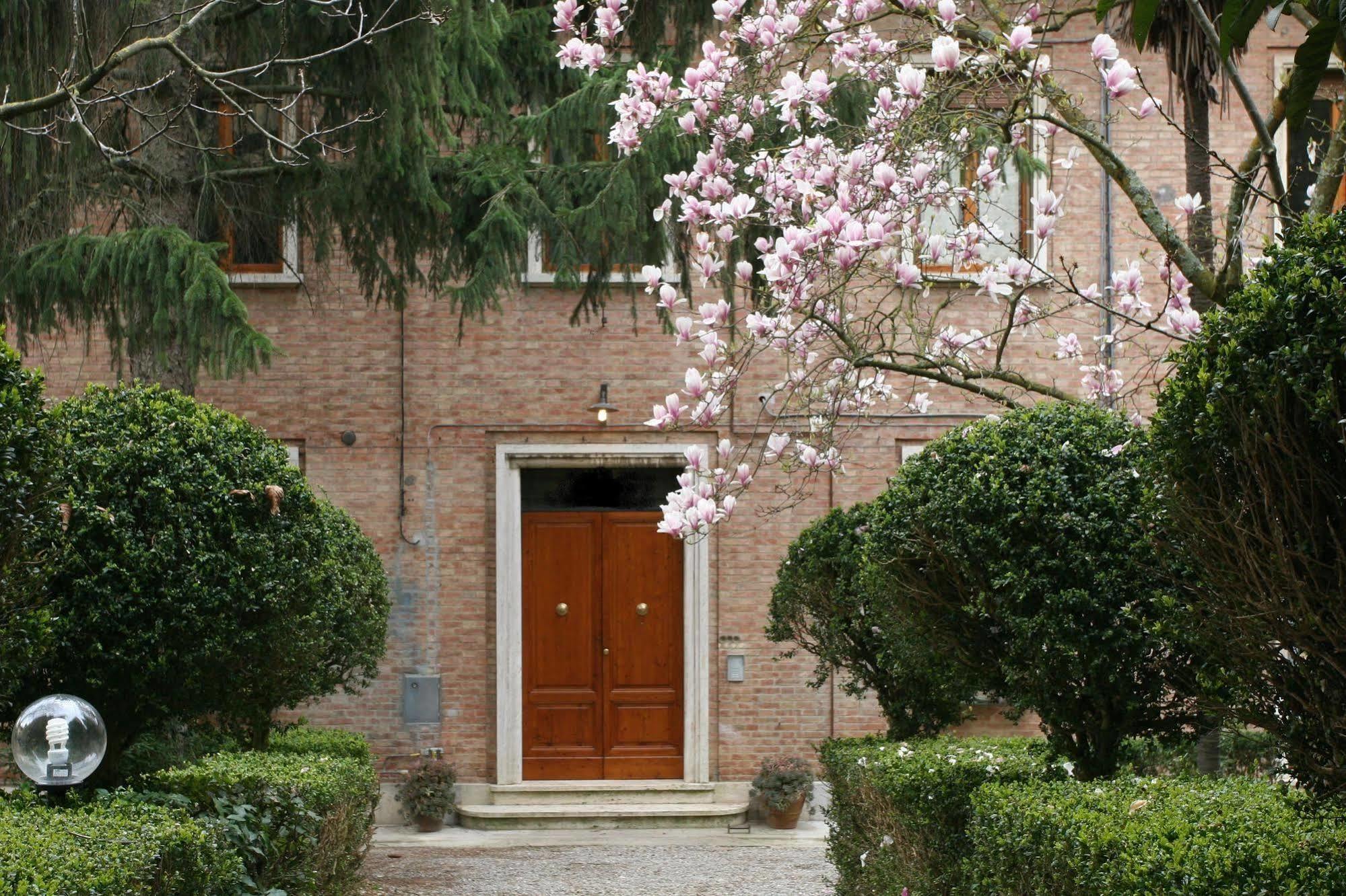 La Coperta Ricamata Alojamento de Acomodação e Pequeno-almoço Siena
